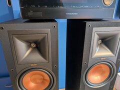 Sistem stereo format din HK3770 si R28-F